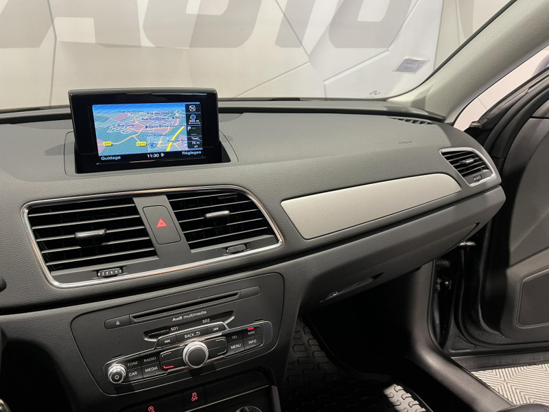Photo 12 de l'offre de AUDI Q3  2.0 TDI DPF - 140  Ambiente à 16490€ chez VL Auto