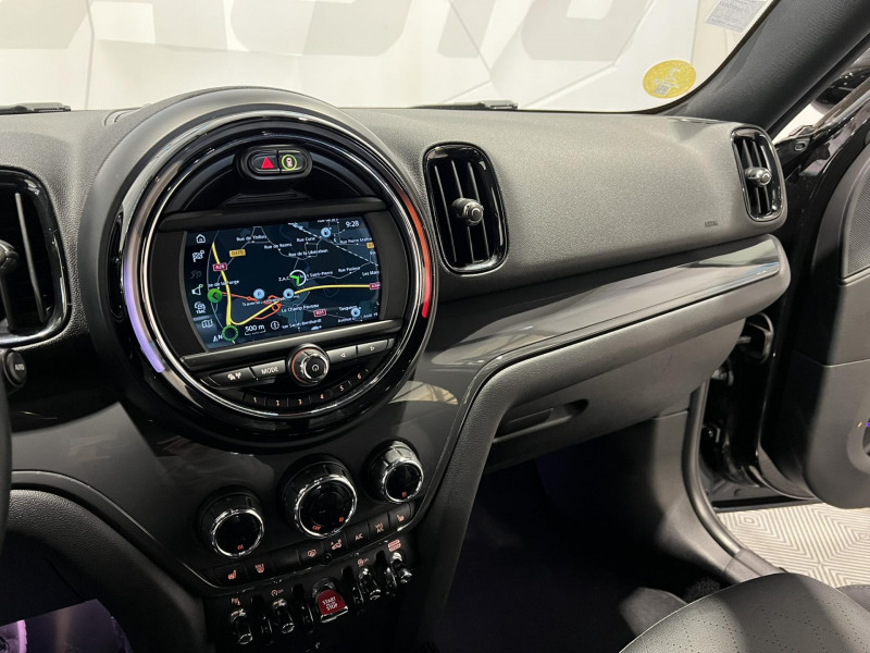 Photo 12 de l'offre de MINI COUNTRYMAN  150 ch BVA8 Cooper D à 18490€ chez VL Auto