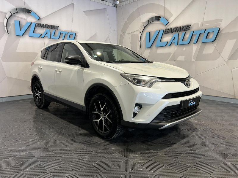 Toyota RAV4  143 D-4D 2WD Design DIESEL BLANC Occasion à vendre