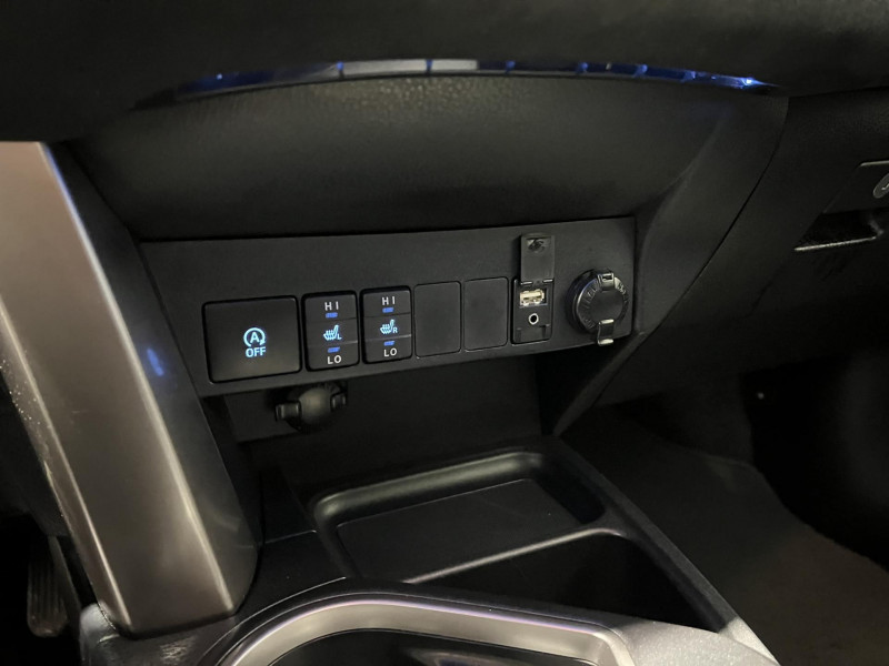 Photo 15 de l'offre de TOYOTA RAV4  143 D-4D 2WD Design à 13490€ chez VL Auto