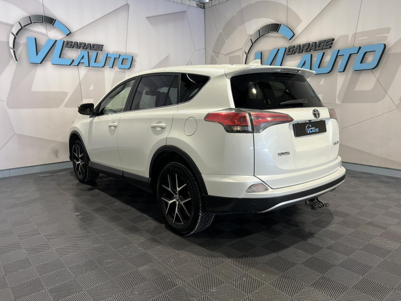 Photo 3 de l'offre de TOYOTA RAV4  143 D-4D 2WD Design à 13490€ chez VL Auto