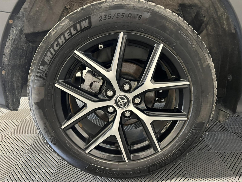 Photo 18 de l'offre de TOYOTA RAV4  143 D-4D 2WD Design à 13490€ chez VL Auto