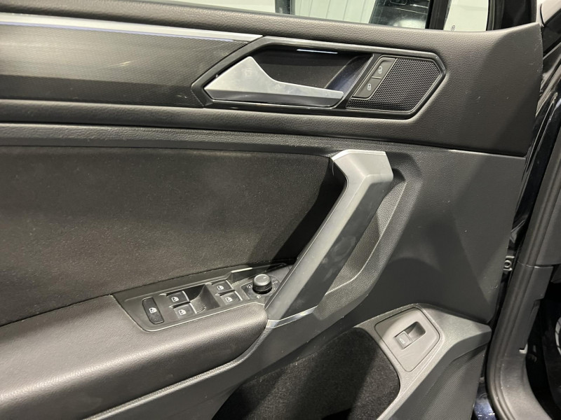 Photo 23 de l'offre de VOLKSWAGEN Tiguan Allspace 1.4 TSI ACT 150 DSG6 Carat à 24990€ chez VL Auto