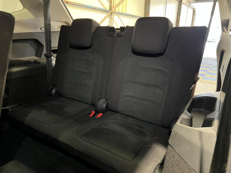 Photo 9 de l'offre de VOLKSWAGEN Tiguan Allspace 1.4 TSI ACT 150 DSG6 Carat à 24990€ chez VL Auto