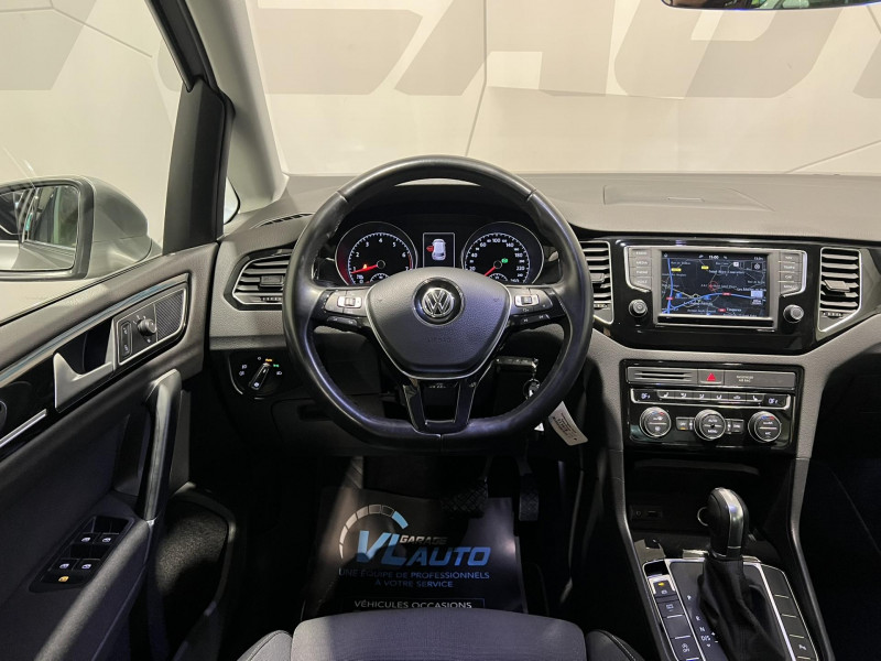 Photo 25 de l'offre de VOLKSWAGEN GOLF SPORTSVAN 1.4 TSI 125 BMT DSG7 Carat à 15490€ chez VL Auto