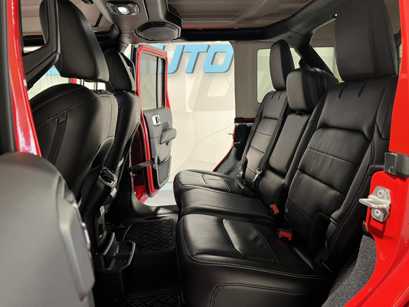 Photo 9 de l'offre de JEEP WRANGLER  Unlimited 2.0 l T 272 ch 4x4 BVA8 Sahara à 49990€ chez VL Auto