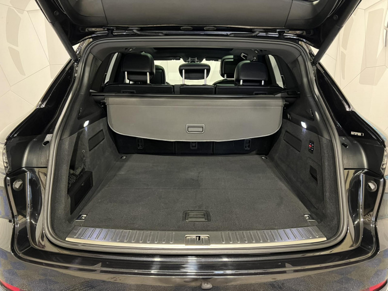 Photo 10 de l'offre de PORSCHE CAYENNE E-Hybrid 3.0 V6 462 ch Tiptronic BVA S à 49990€ chez VL Auto
