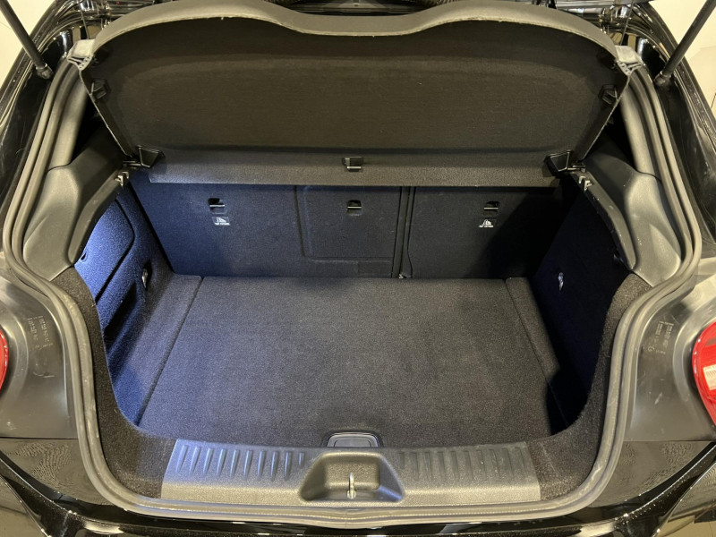 Photo 10 de l'offre de MERCEDES-BENZ CLASSE A 180 BlueEFFICIENCY BVA Fascination à 13990€ chez VL Auto
