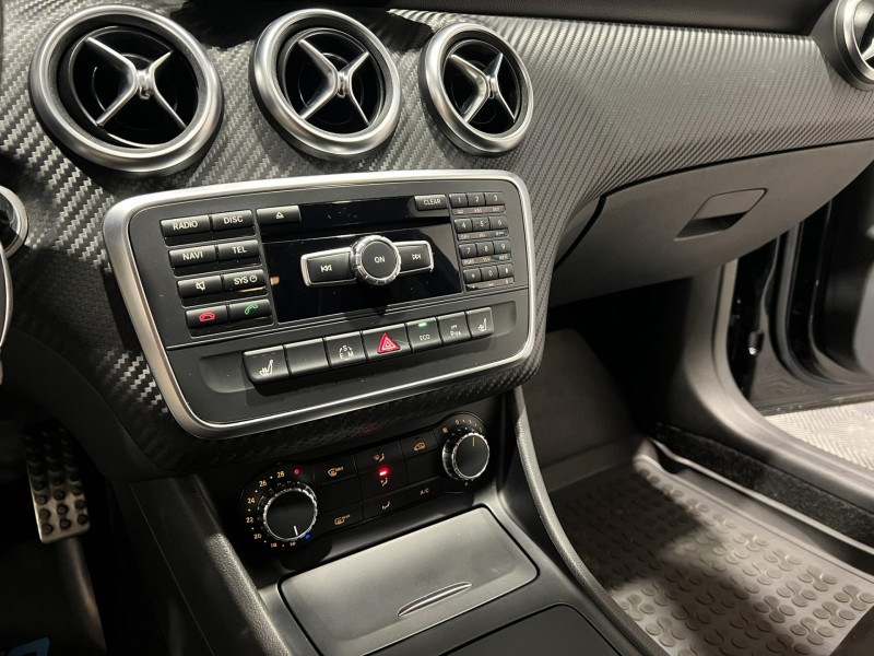 Photo 14 de l'offre de MERCEDES-BENZ CLASSE A 180 BlueEFFICIENCY BVA Fascination à 13990€ chez VL Auto