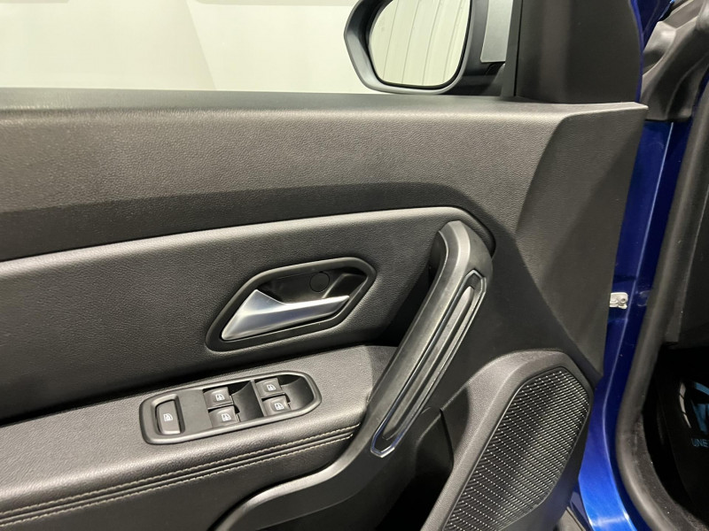 Photo 22 de l'offre de DACIA DUSTER  1.3 TCe - 150 - 4x4 II Prestige à 19490€ chez VL Auto
