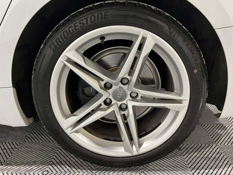 Photo 17 de l'offre de AUDI A5 1.4 TFSI 150 S tronic 7 S Line à 21990€ chez VL Auto