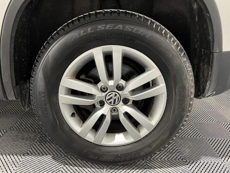 Photo 15 de l'offre de VOLKSWAGEN TIGUAN 2.0 TDI 110 FAP BlueMotion Technology à 10490€ chez VL Auto