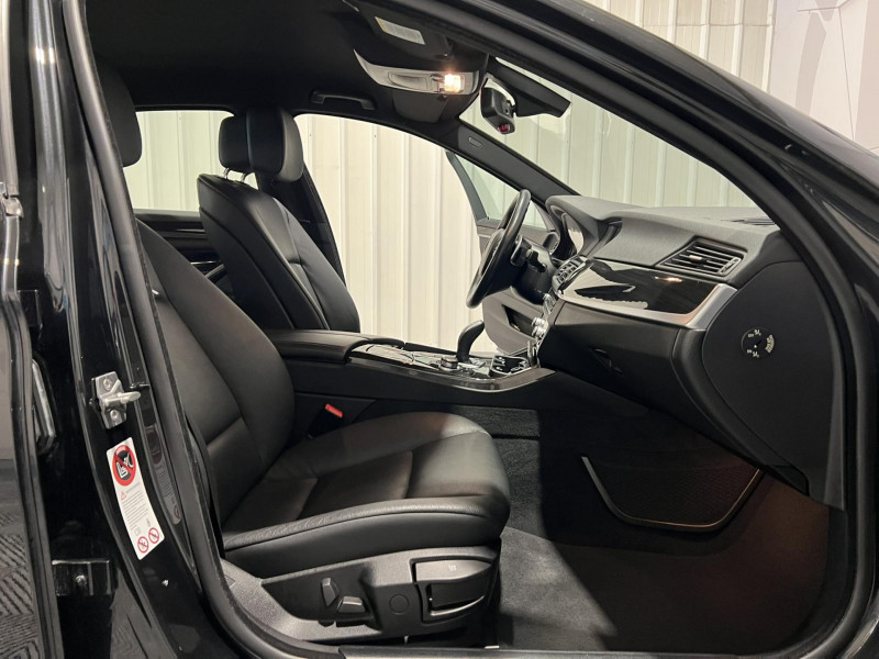Photo 8 de l'offre de BMW SERIE 5 525d 204ch F10 Confort BVA à 18490€ chez VL Auto