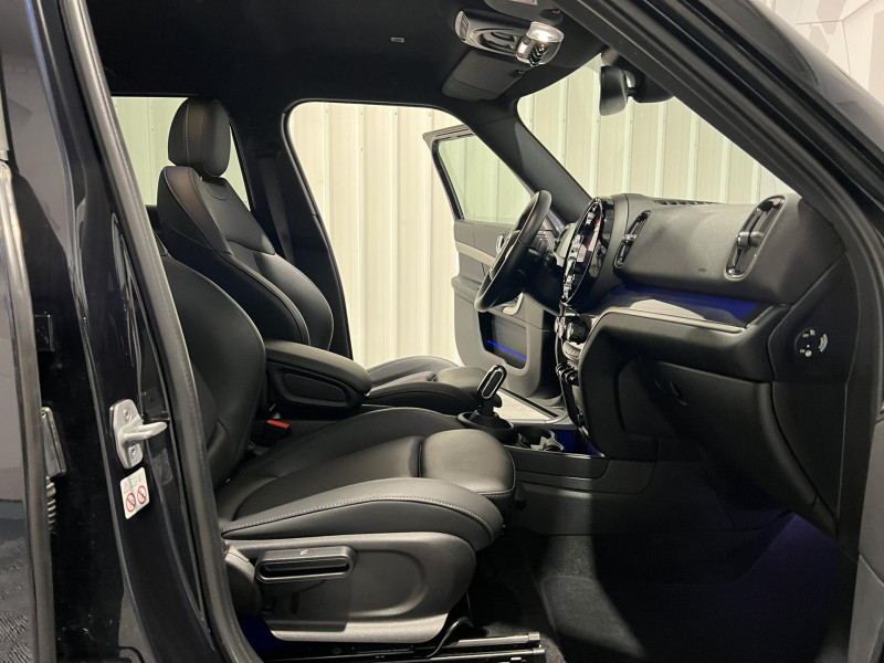 Photo 8 de l'offre de MINI COUNTRYMAN 136 ch BVA7 Cooper John Cooper Works à 22990€ chez VL Auto