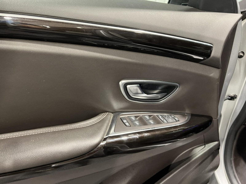 Photo 26 de l'offre de RENAULT ESPACE dCi 160 Energy Twin Turbo Intens EDC 7 Places à 15490€ chez VL Auto