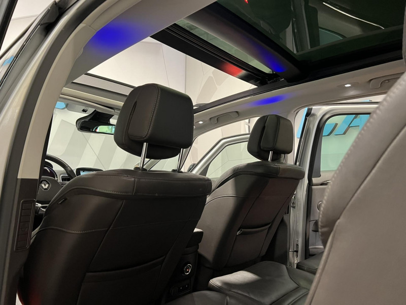 Photo 16 de l'offre de RENAULT ESPACE dCi 160 Energy Twin Turbo Intens EDC 7 Places à 15490€ chez VL Auto