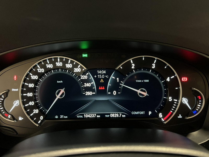 Photo 10 de l'offre de BMW SERIE 5 TOURING 520d xDrive 190 ch BVA8 G31 M Sport à 27490€ chez VL Auto