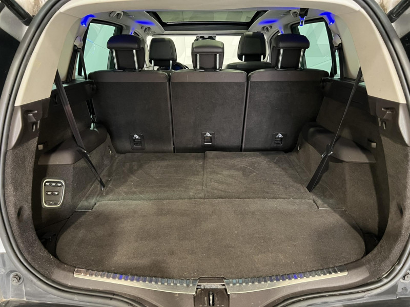 Photo 11 de l'offre de RENAULT ESPACE dCi 160 Energy Twin Turbo Intens EDC 7 Places à 15490€ chez VL Auto