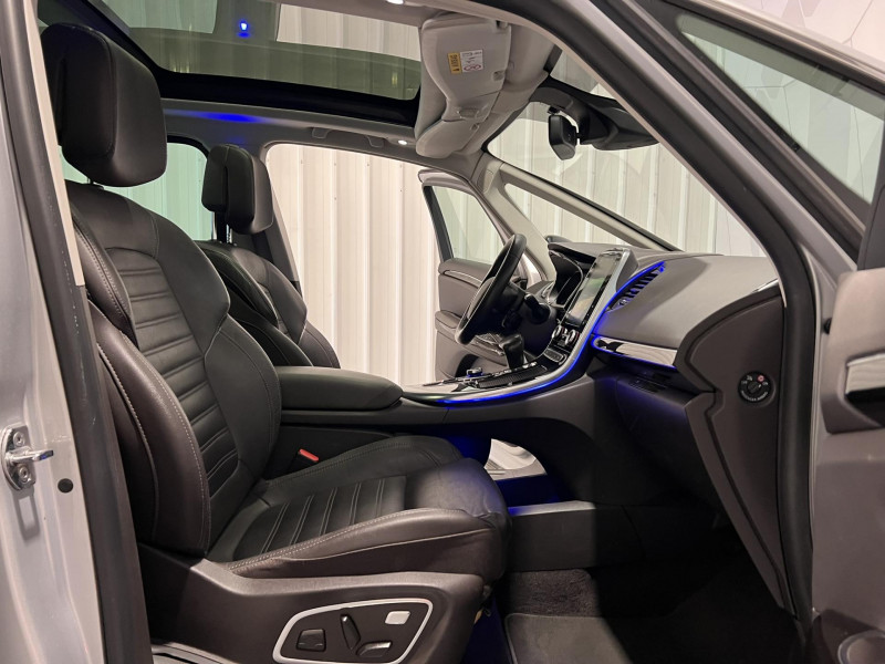 Photo 8 de l'offre de RENAULT ESPACE dCi 160 Energy Twin Turbo Intens EDC 7 Places à 15490€ chez VL Auto