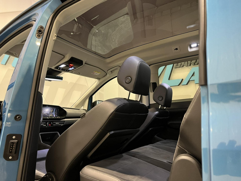 Photo 22 de l'offre de VOLKSWAGEN CADDY 2.0 16V TDI 122 BV DSG 7 7pl  COMBI Maxi Style  à 27990€ chez VL Auto