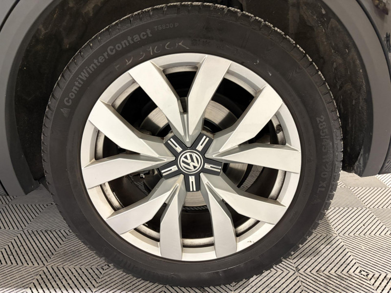 Photo 20 de l'offre de VOLKSWAGEN TOUAREG 3.0 TDI 231ch Tiptronic 8 4Motion Carat Exclusive à 29990€ chez VL Auto