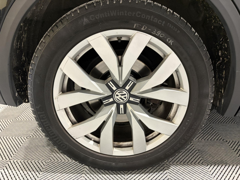Photo 17 de l'offre de VOLKSWAGEN TOUAREG 3.0 TDI 231ch Tiptronic 8 4Motion Carat Exclusive à 29990€ chez VL Auto