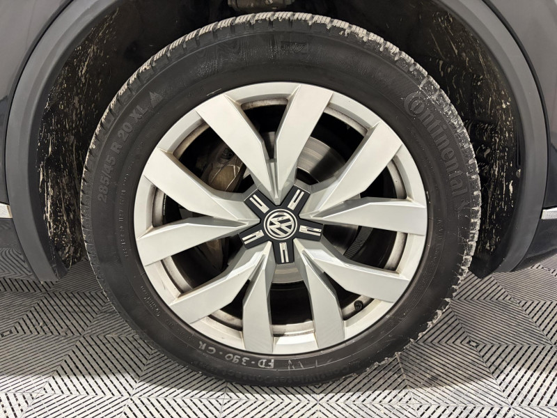 Photo 18 de l'offre de VOLKSWAGEN TOUAREG 3.0 TDI 231ch Tiptronic 8 4Motion Carat Exclusive à 29990€ chez VL Auto