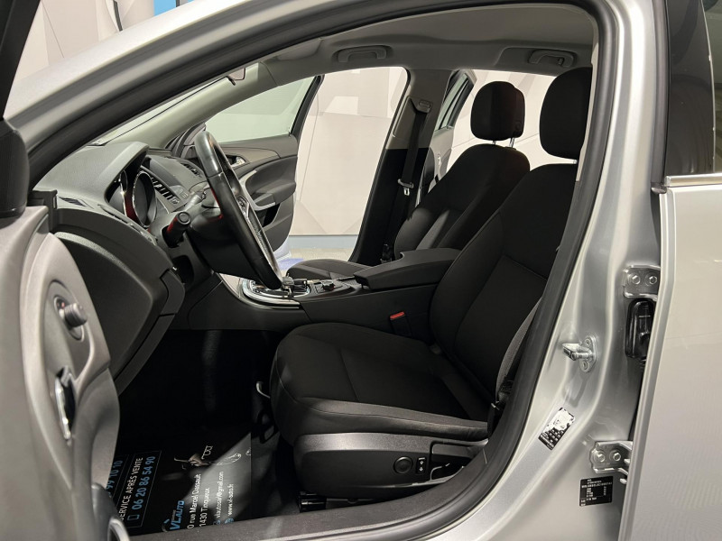 Photo 6 de l'offre de OPEL INSIGNIA Sports Tourer 2.0 CDTI - 130 FAP Edition BVA à 8490€ chez VL Auto