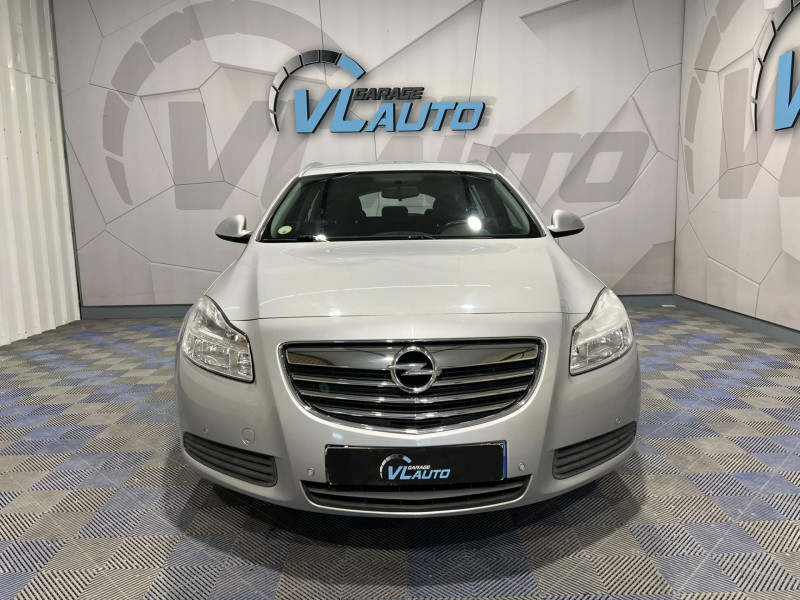 Photo 2 de l'offre de OPEL INSIGNIA Sports Tourer 2.0 CDTI - 130 FAP Edition BVA à 8490€ chez VL Auto