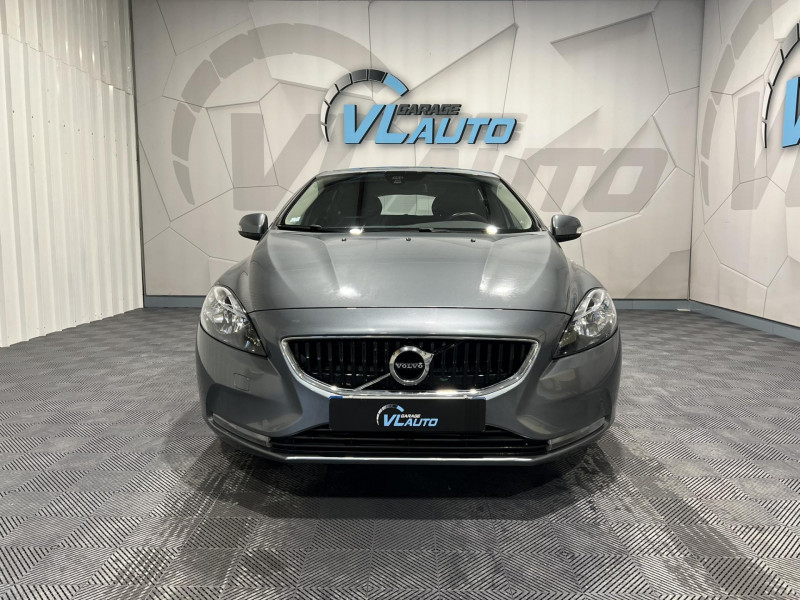 Photo 2 de l'offre de VOLVO V40  D2 120 Kinetic à 12490€ chez VL Auto