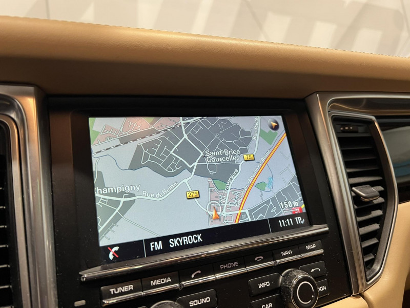 Photo 23 de l'offre de PORSCHE MACAN Turbo 3.6 V6 400 ch PDK à 35990€ chez VL Auto