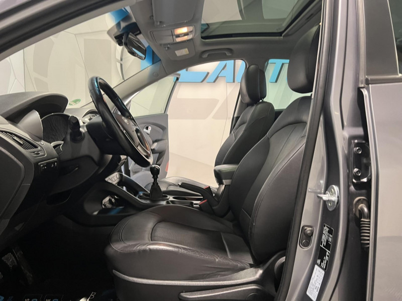 Photo 7 de l'offre de HYUNDAI ix35  1.7 CRDI - 115 Blue Drive Pack Premium à 10490€ chez VL Auto