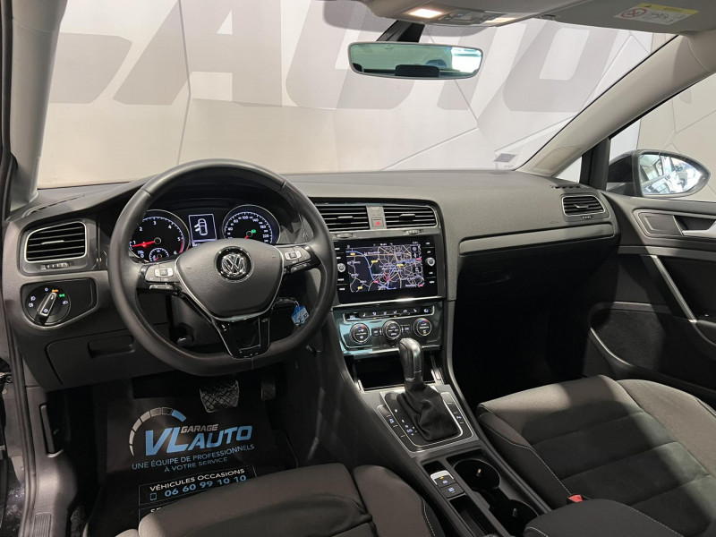 Photo 13 de l'offre de VOLKSWAGEN GOLF 1.6 TDI 115 FAP DSG7 Confortline à 16990€ chez VL Auto