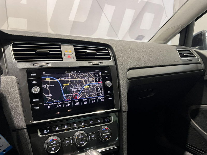 Photo 11 de l'offre de VOLKSWAGEN GOLF 1.6 TDI 115 FAP DSG7 Confortline à 16990€ chez VL Auto