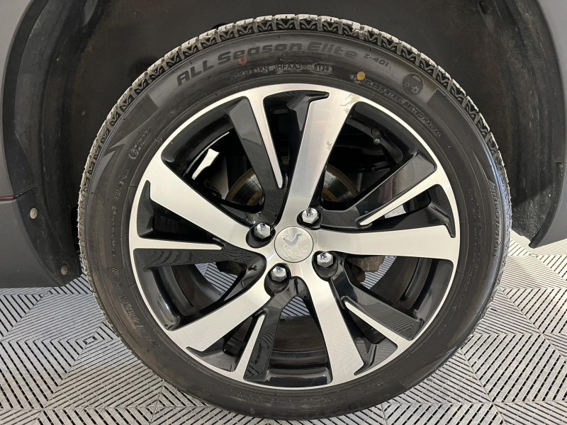 Photo 17 de l'offre de PEUGEOT 2008  1.6 BlueHDi 120ch S&S BVM6 GT Line à 9990€ chez VL Auto