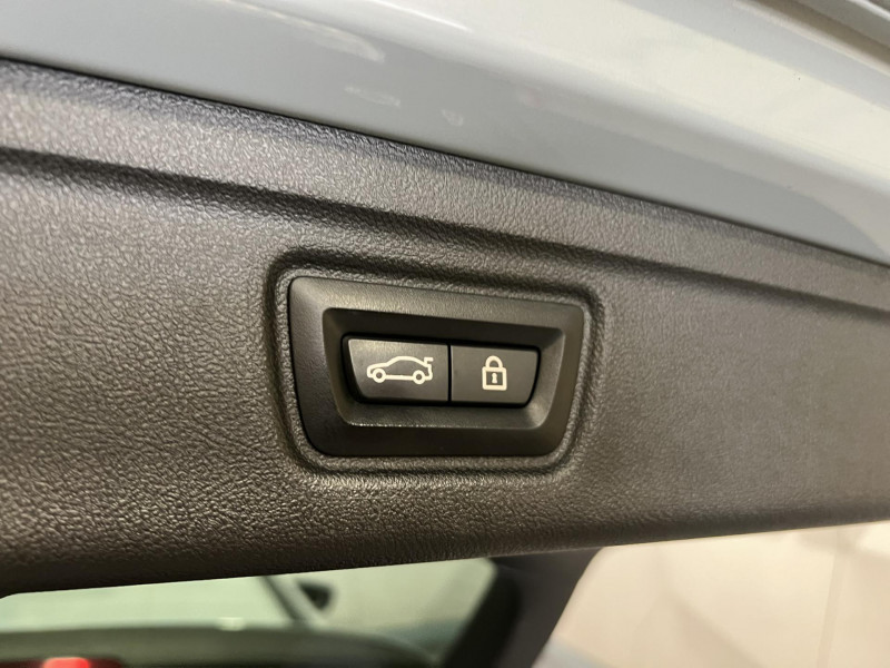Photo 20 de l'offre de BMW serie 3 touring 330e 292 ch BVA8 G21 LCI M Sport à 34990€ chez VL Auto
