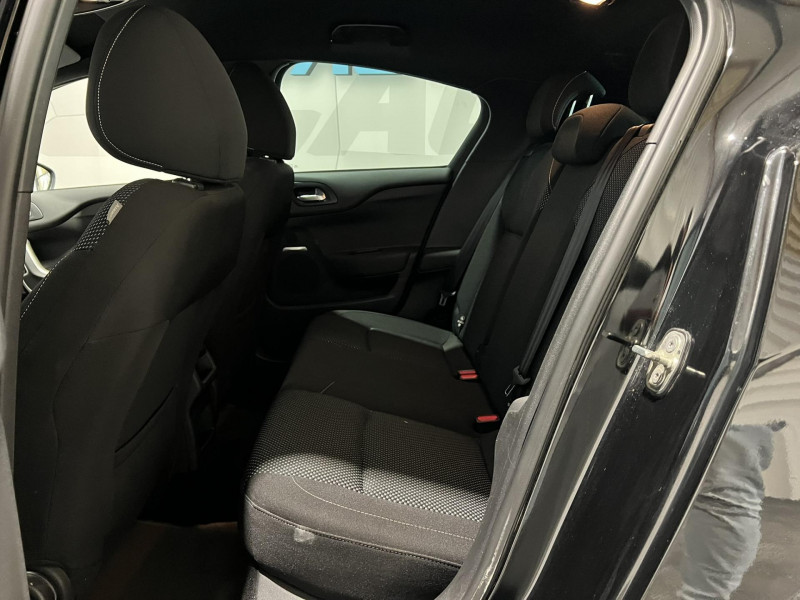 Photo 9 de l'offre de CITROEN DS4  HDi 90 Be Chic à 8490€ chez VL Auto
