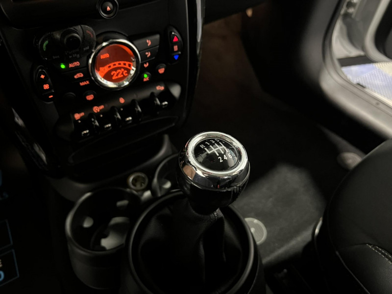 Photo 13 de l'offre de MINI COUNTRYMAN 112 ch Cooper D Pack Chili à 9490€ chez VL Auto