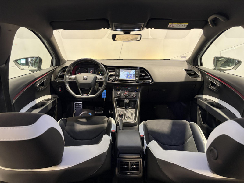 Photo 6 de l'offre de SEAT LEON 2.0 TSI 290 Cupra DSG6 à 19990€ chez VL Auto