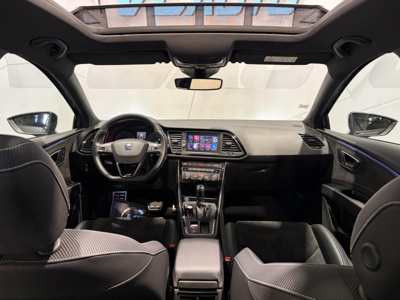 Photo 6 de l'offre de SEAT Leon Sportstourer ST 2.0 TSI 300 DSG6 4Drive Cupra à 23490€ chez VL Auto