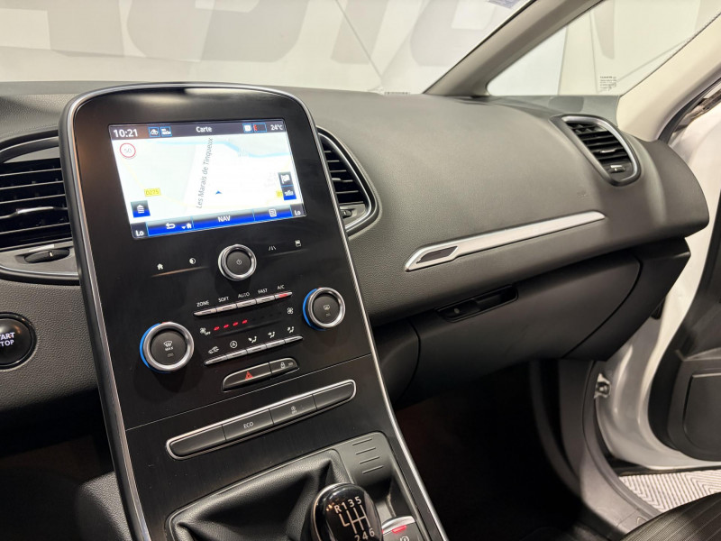 Photo 12 de l'offre de RENAULT GRAND SCENIC Blue dCi 120 Business 7 Places à 15490€ chez VL Auto