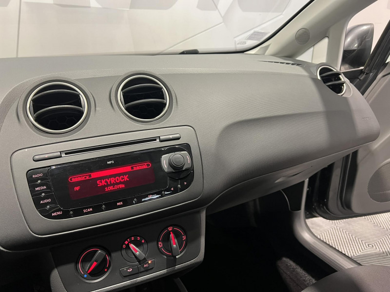 Photo 12 de l'offre de SEAT IBIZA 1.2 TDI 75 CR FAP Style à 7990€ chez VL Auto