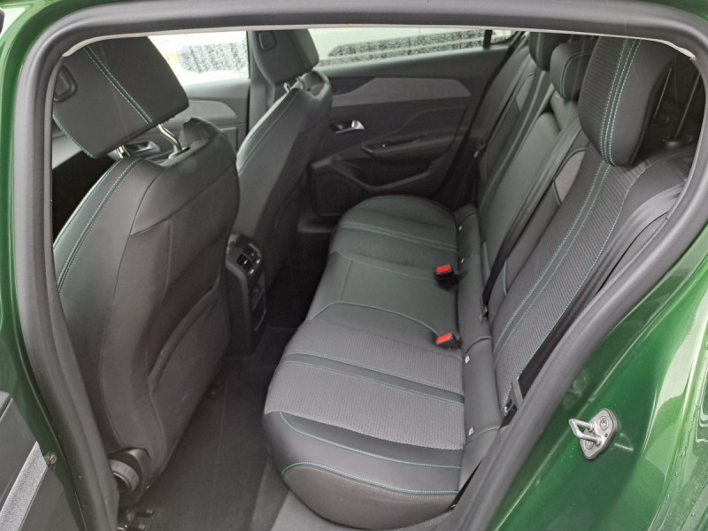 Photo 8 de l'offre de Peugeot 308 (3) 1.5 BLUEHDI 130 AUTO8 ALLURE à 24990€ chez Carlyss automobiles Vitré