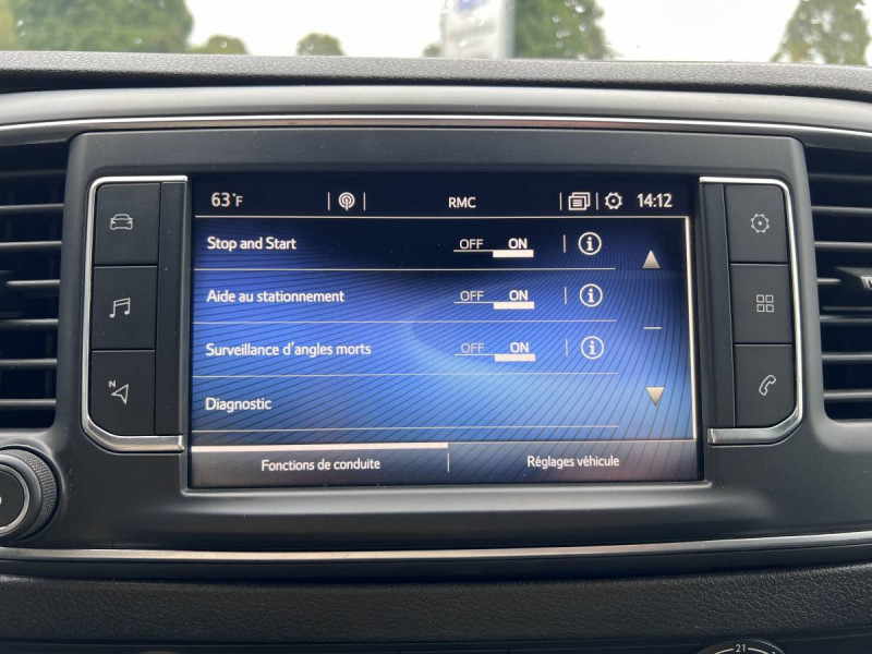 Photo 15 de l'offre de Toyota Proace (2) 15658 euros HT MEDIUM 115 D-4D BUSINESS à 18790€ chez Carlyss automobiles Vitré