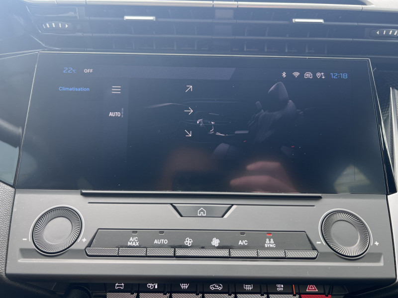 Photo 13 de l'offre de Peugeot 308 (3) BlueHDI 130 ACTIVE PACK à 15990€ chez Carlyss automobiles Vitré