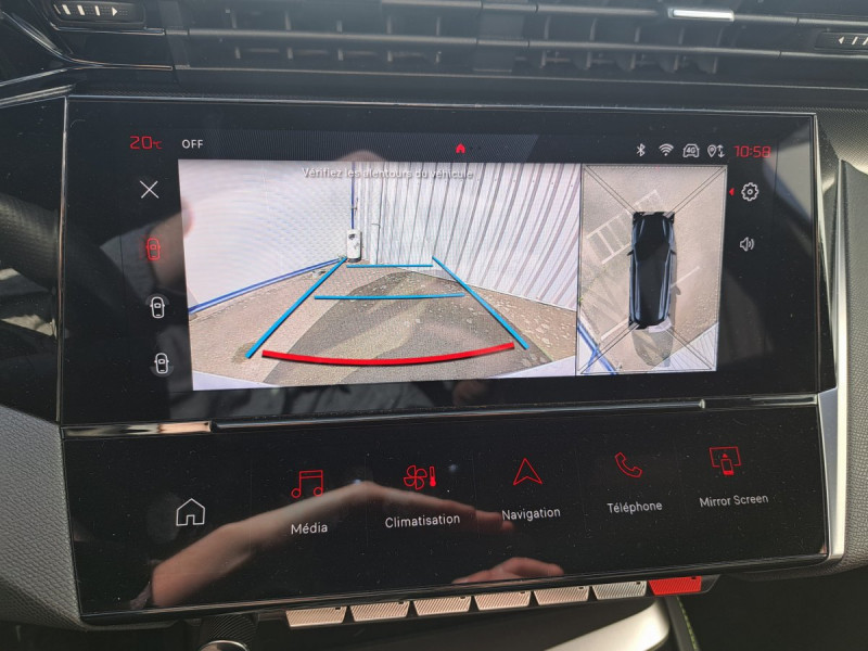 Photo 10 de l'offre de Peugeot 308 SW (3) BlueHDi 130 EAT 8 GT à 24490€ chez Carlyss automobiles Vitré