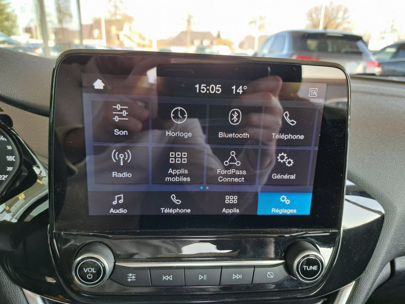Photo 12 de l'offre de Ford Fiesta (7) 1.0 EcoBoost 95ch CONNECT BUSINESS à 9490€ chez Carlyss automobiles Vitré