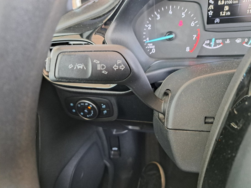 Photo 16 de l'offre de Ford Fiesta (7) 1.0 EcoBoost 95ch CONNECT BUSINESS à 9490€ chez Carlyss automobiles Vitré