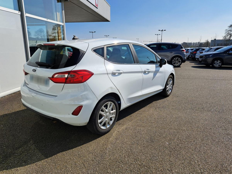 Photo 4 de l'offre de Ford Fiesta (7) 1.0 EcoBoost 95ch CONNECT BUSINESS à 9490€ chez Carlyss automobiles Vitré