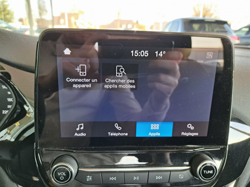 Photo 11 de l'offre de Ford Fiesta (7) 1.0 EcoBoost 95ch CONNECT BUSINESS à 9490€ chez Carlyss automobiles Vitré